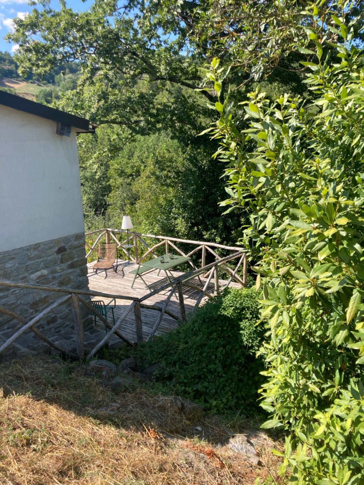 La Casina Del Prete Villa Caprese Michelangelo Exterior photo